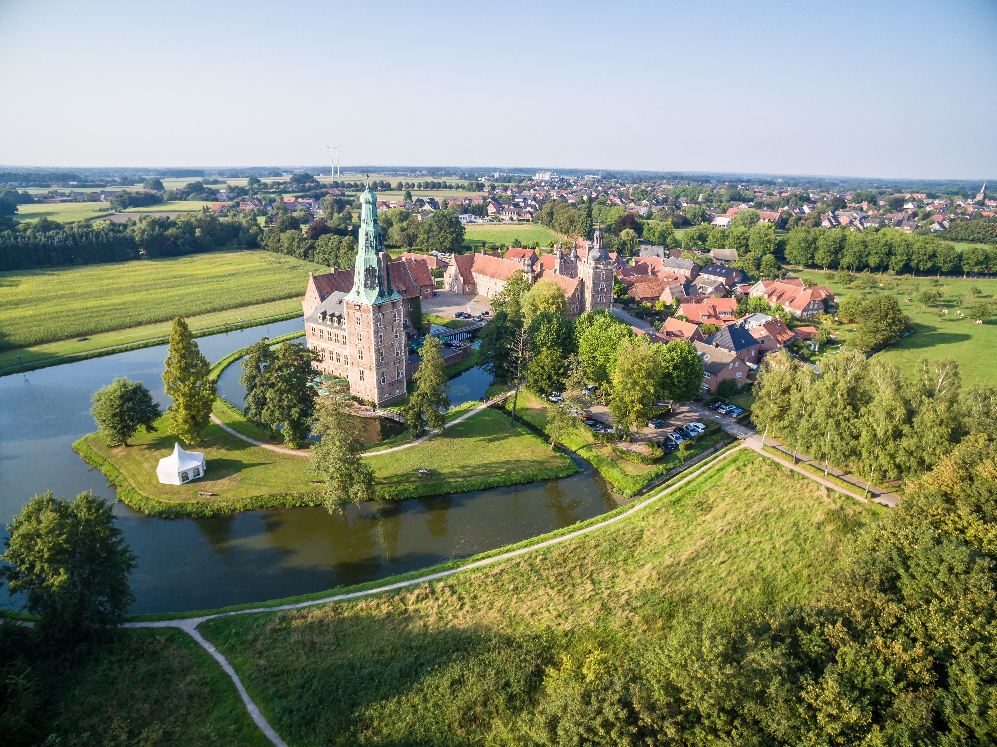 Raesfeld Castle – a day trip destination in Münsterland