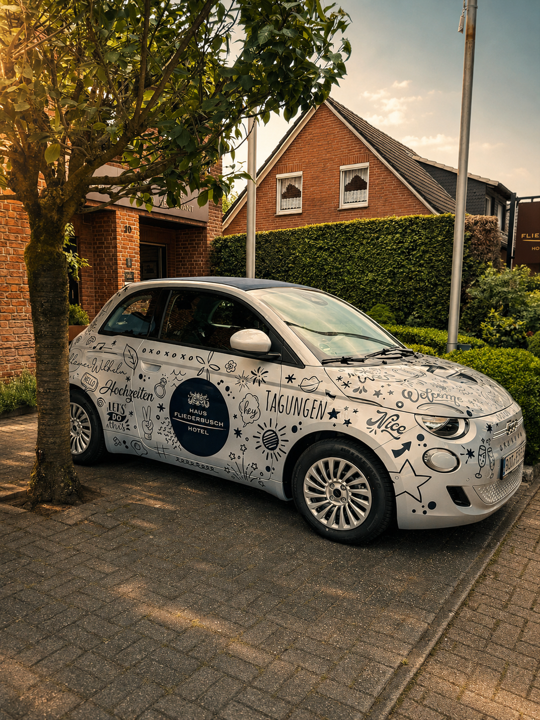 Der elektrische Fiat 500 Cabriolet des Haus Fliederbusch